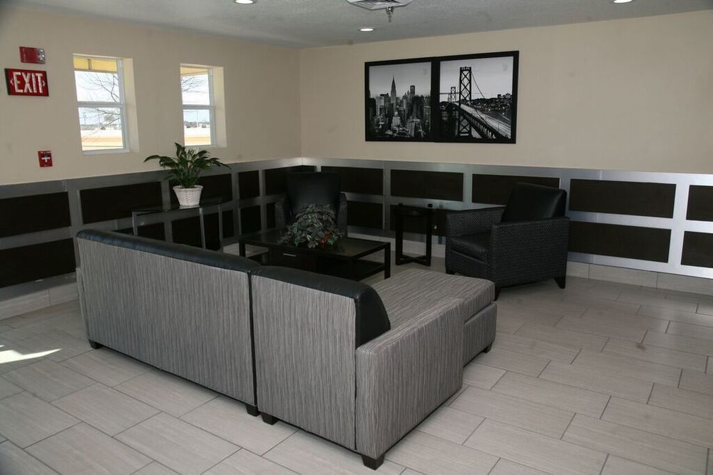 Super 8 By Wyndham Bedford Dfw Airport West Motel Luaran gambar