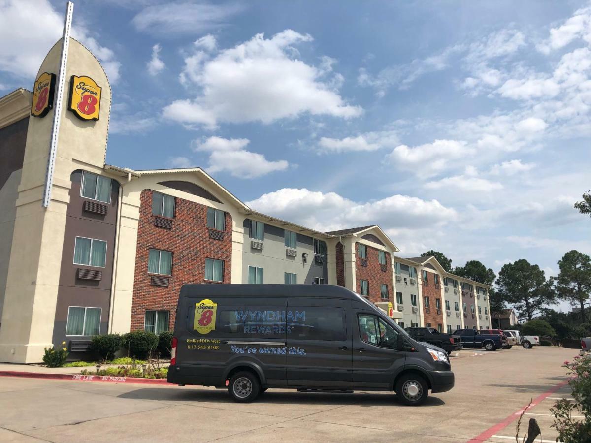 Super 8 By Wyndham Bedford Dfw Airport West Motel Luaran gambar